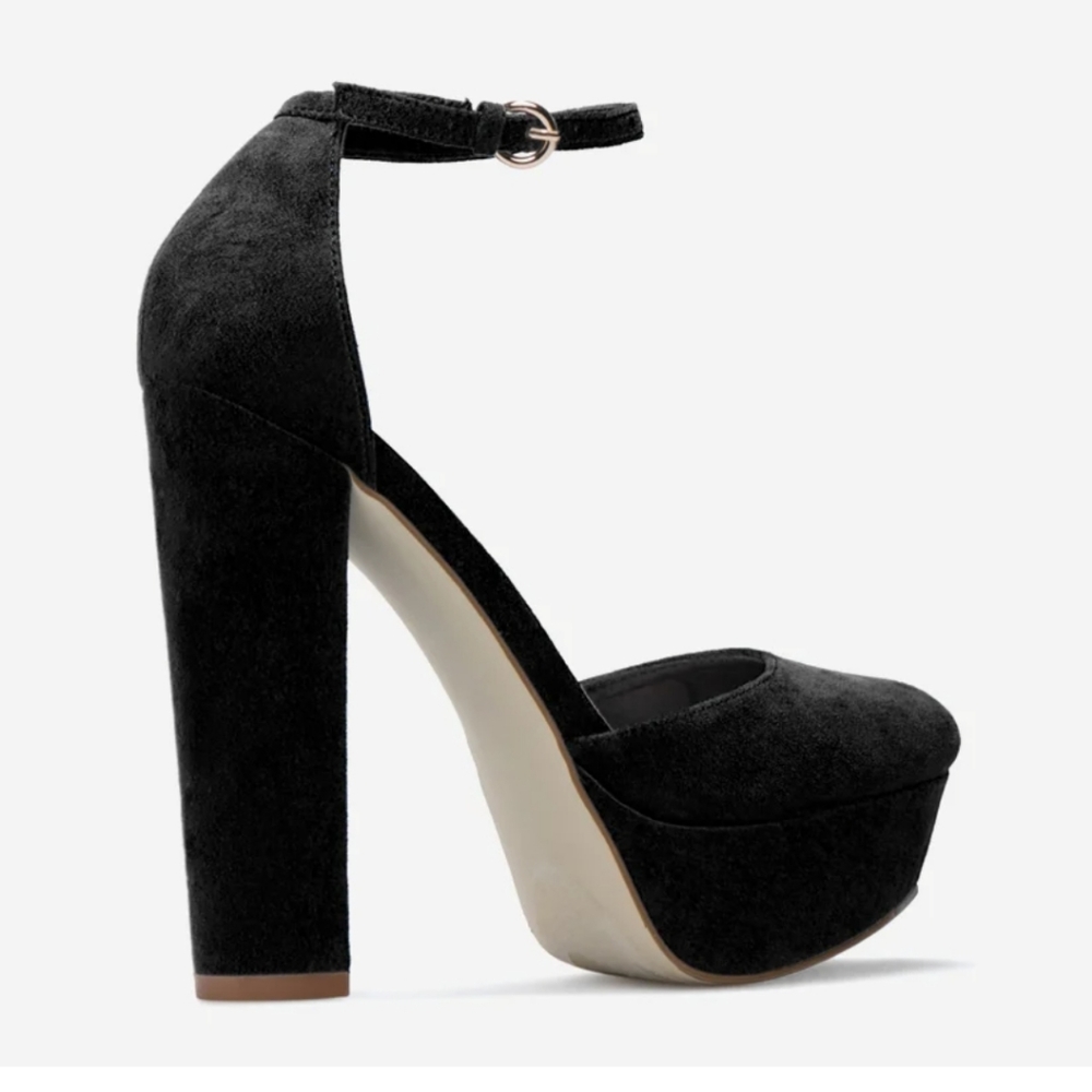 Round Toe Pump - Picture 4 of 4